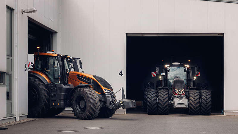Die Traktoren der Valtra Q- und S-Serie sind versandbereit.