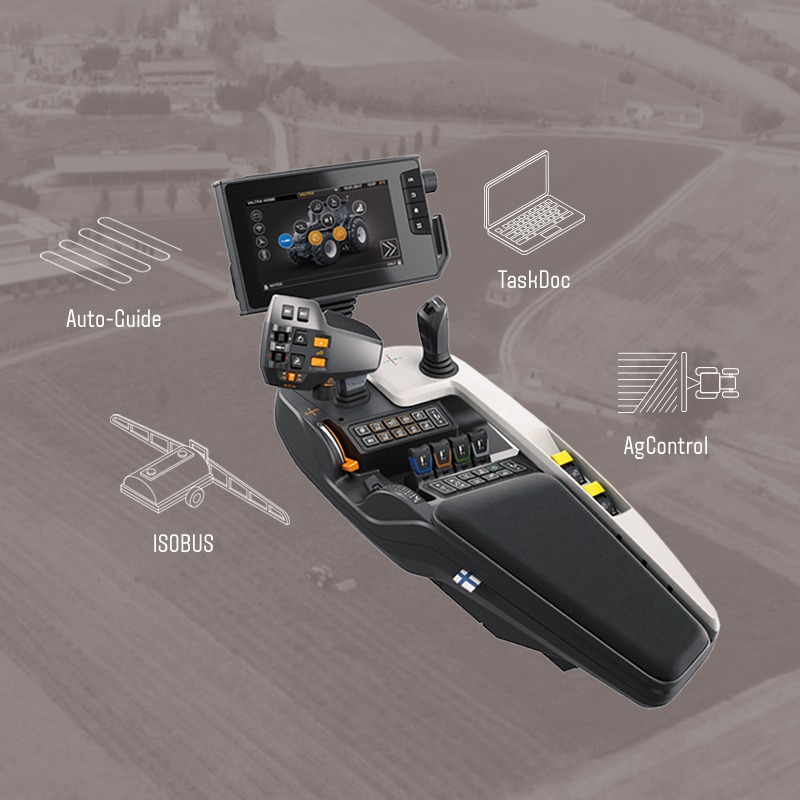 Valtra SmartTouch-Armlehne mit Vernetzungsmöglichkeiten