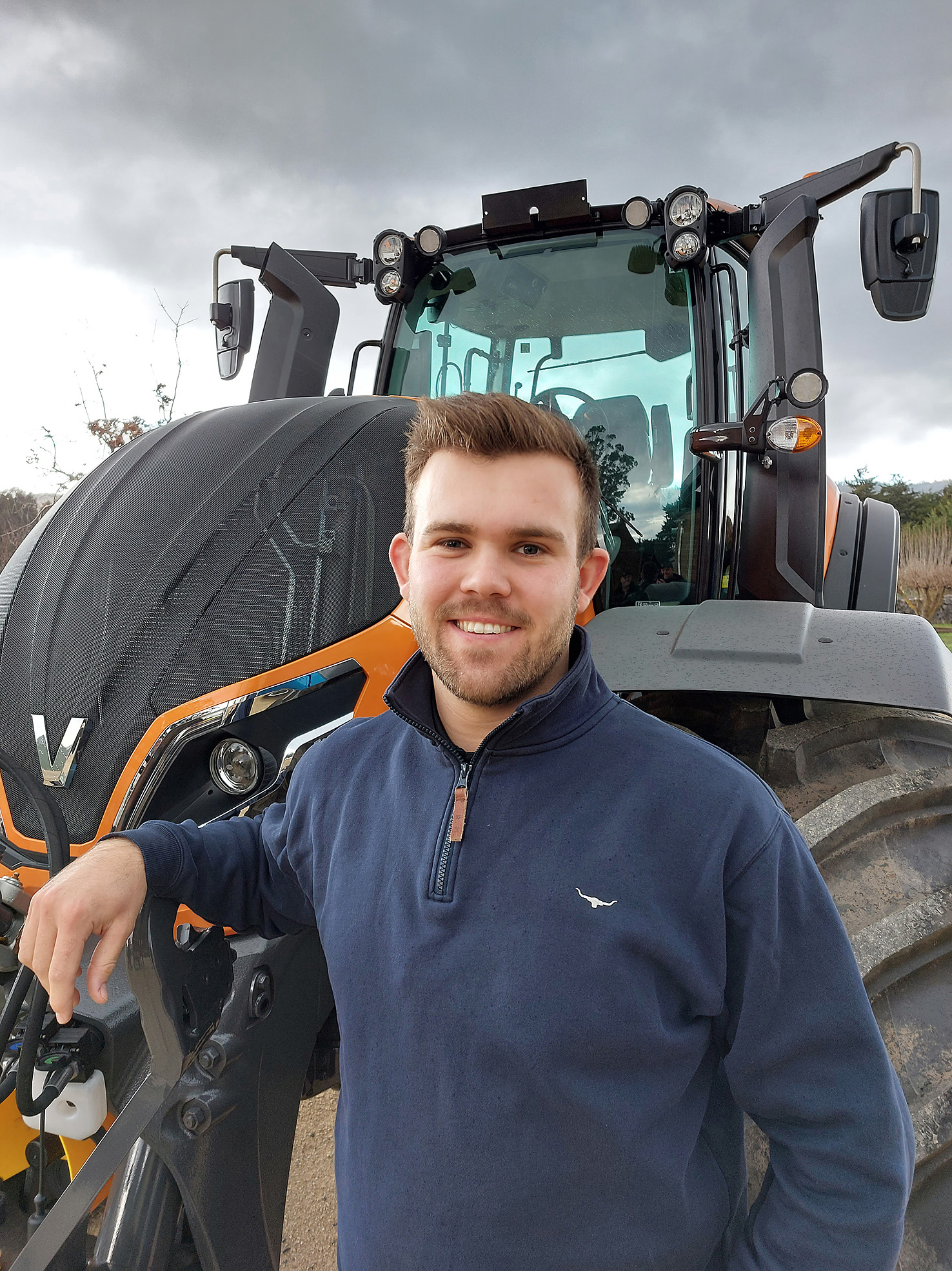 Valtra-forhandler Nick Butcher fra Tasmania setter stor pris på Valtras muligheter for skreddersøm og Unlimited Studio. 