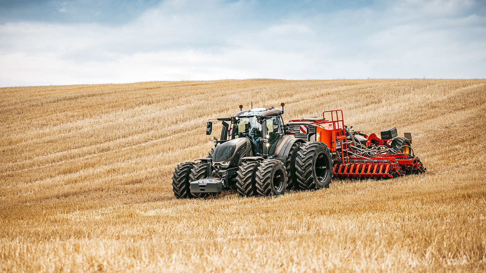 valtra-t-series-arable-tractor_1600x900.jpg