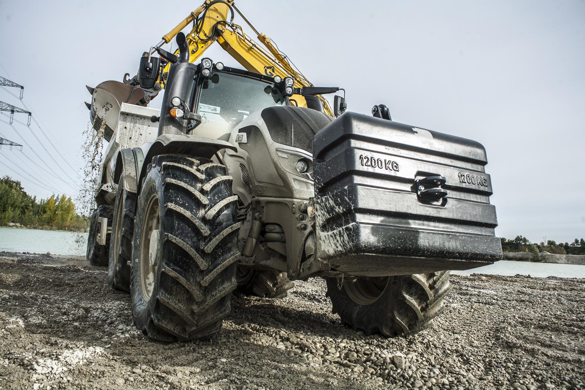 Valtra T234 Active ist bekannt für Stärke